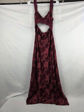 Vici Sleeveless Maroon Lace Cut-Out Dress
